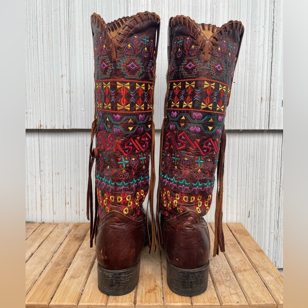 Johnny Ringo Sagrada Collection Brown Multicolor Embroidered Boot with Fringe - Picture 4 of 4